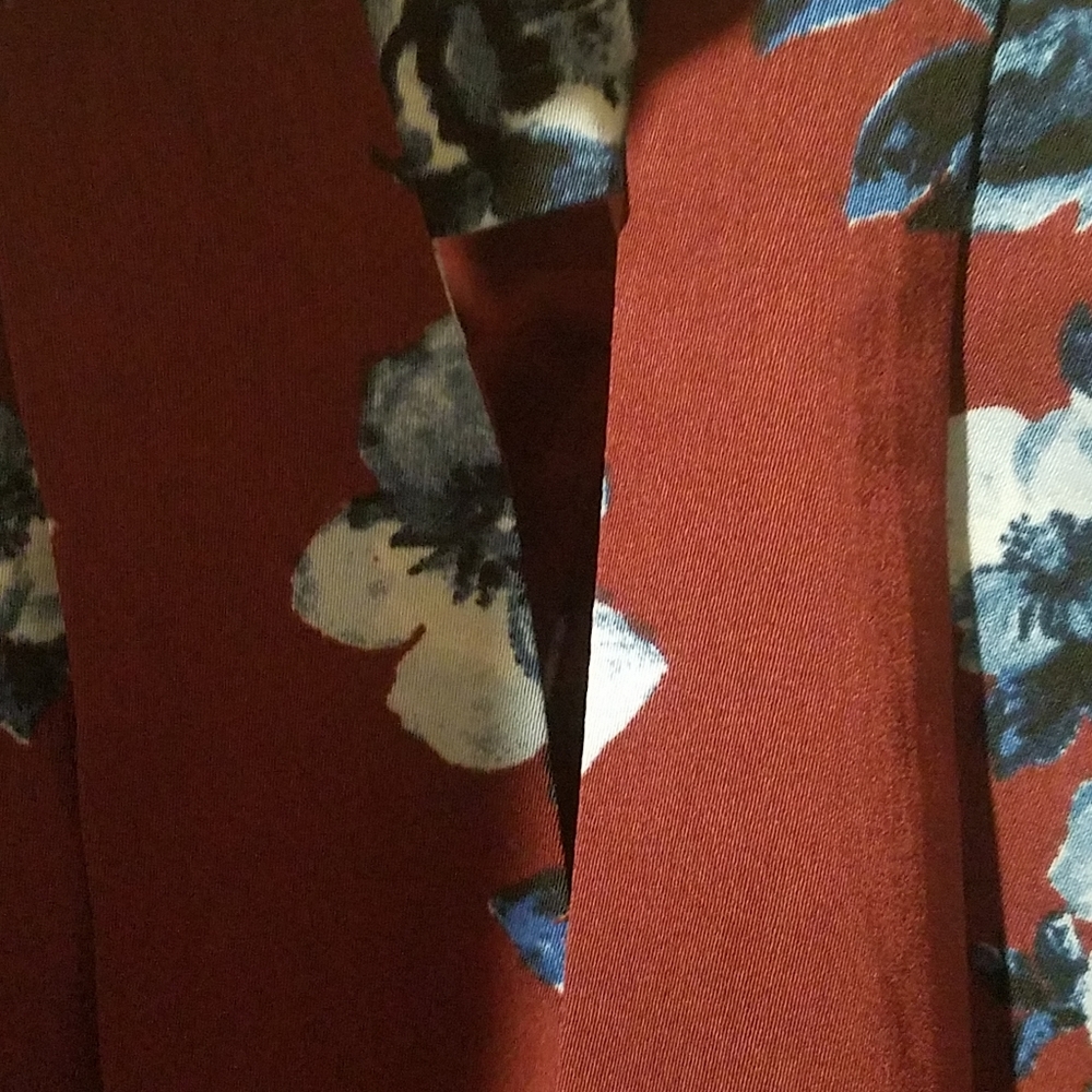 41 Hawthorn red wine floral sleeveless dress - Picture 6 of 9